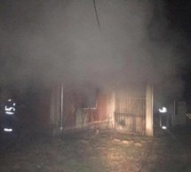 Incendii provocate de instalații și aparate electrice în Oradea și Vașcău