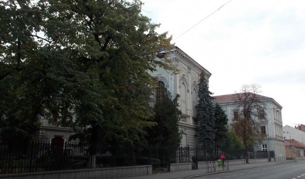Colegiul Mihai Eminescu rămâne în proprietatea municipiului