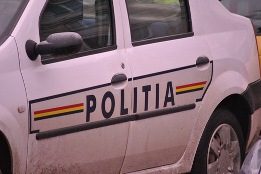 Oradea: Trei autovehicule implicate într-o coliziune în intersecție