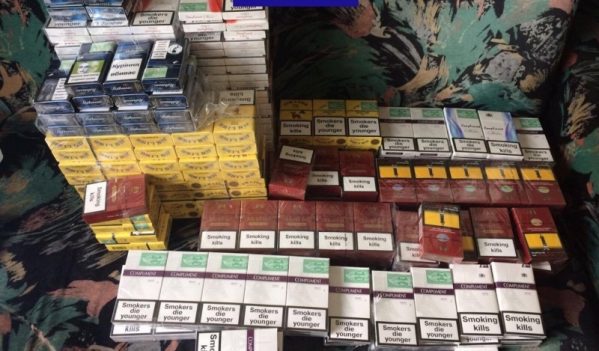 9.000 de țigarete nemarcate legal, confiscate de polițiștii orădeni de la un bărbat