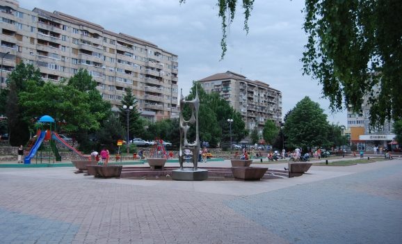 Oradea: Concurs de soluții pentru amenajarea a trei piațete pietonale