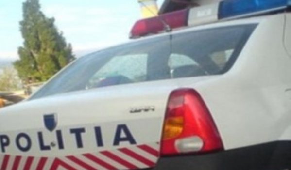 Bijuterii furate dintr-o locuință, recuperate de polițiștii din Marghita