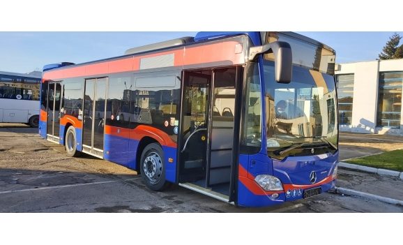 A sosit la Oradea primul autobuz hibrid, urmând ca până la finalul anului 2021 să mai sosească încă 15